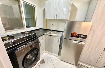 Apartment - Studio - 1 Bathroom for rent in Al Butina B - Al Butina - Sharjah