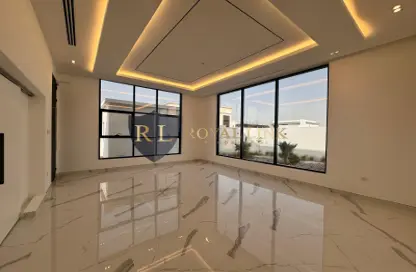 Villa - 5 Bedrooms - 6 Bathrooms for rent in Al Quoz 1 - Al Quoz - Dubai