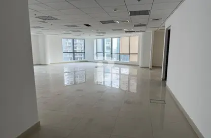 Office Space - Studio for sale in The Regal Tower - Business Bay - Dubai