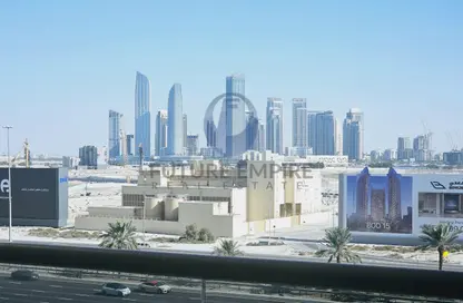 شقة - 3 غرف نوم - 5 حمامات للايجار في حديقة الوليد 1 - حديقة الوليد - الجداف - دبي