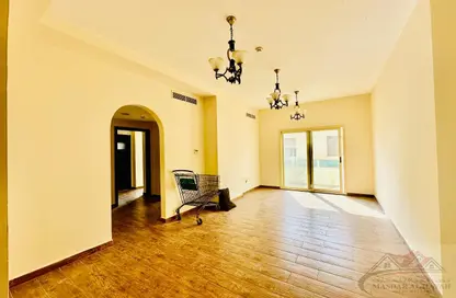 Apartment - 1 Bedroom - 2 Bathrooms for rent in Muwaileh 29 Building - Muwaileh - Sharjah