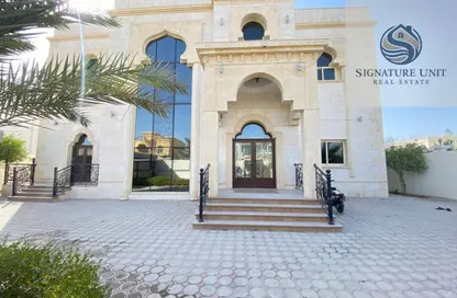Villa - 5 Bedrooms - 6 Bathrooms for rent in Al Quoz 1 - Al Quoz - Dubai