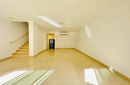 Empty Room image for: Villa - 3 Bedrooms - 5 Bathrooms for rent in Mirabella 6 - Mirabella - Jumeirah Village Circle - Dubai, Image 1