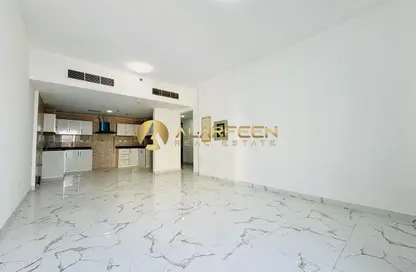 شقة - غرفة نوم - 2 حمامات للايجار في بناية الأمير - ارجان - دبي