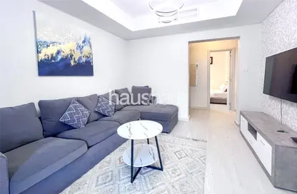 Villa - 2 Bedrooms - 2 Bathrooms for rent in Springs 10 - The Springs - Dubai