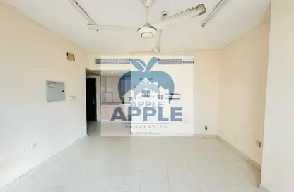 Apartment - Studio - 1 Bathroom for rent in Muwailih Building - Muwaileh - Sharjah