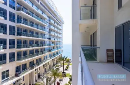 Duplex - 2 Bedrooms - 3 Bathrooms for rent in Al Marjan Island - Ras Al Khaimah