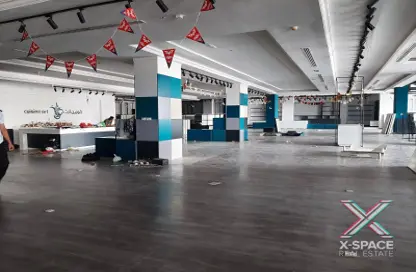 Shop - Studio - 6 Bathrooms for rent in Jumeirah 1 - Jumeirah - Dubai