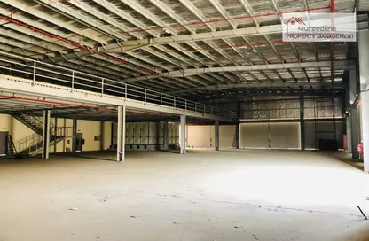Parking image for: Warehouse - Studio - 1 Bathroom for rent in Mussafah Industrial Area - Mussafah - Abu Dhabi, Image 1