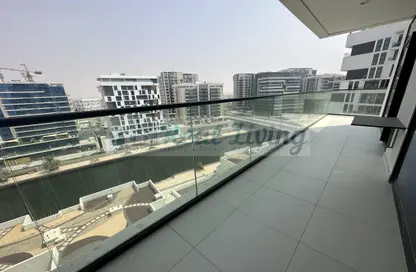 Balcony image for: Apartment - 2 Bedrooms - 3 Bathrooms for rent in Canal View Building - Al Raha Beach - Abu Dhabi, Image 1