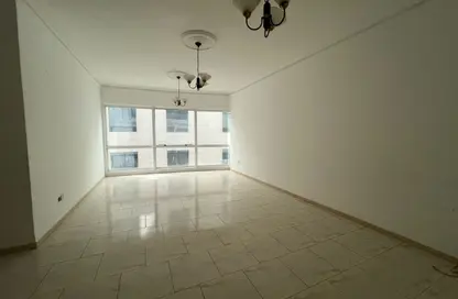 Apartment - 3 Bedrooms - 4 Bathrooms for rent in Al Majaz 2 - Al Majaz - Sharjah