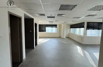 مكتب - استوديو - 2 حمامات للايجار في وان ليك بلازا - (JLT) مجمع T - أبراج بحيرة الجميرا - دبي