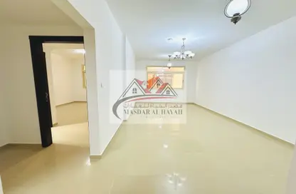 Empty Room image for: Apartment - 1 Bedroom - 2 Bathrooms for rent in Amber Tower - Muwaileh - Sharjah, Image 1