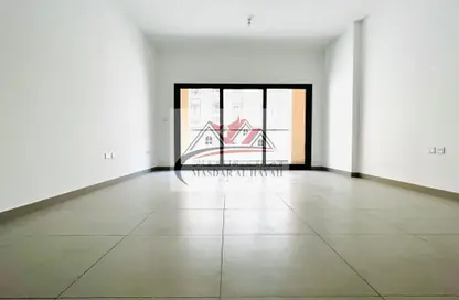 Empty Room image for: Apartment - 1 Bathroom for rent in Souks Retail - Al Mamsha - Muwaileh - Sharjah, Image 1