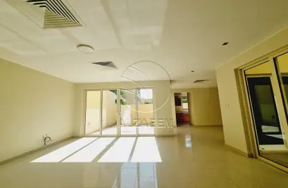Townhouse - 3 Bedrooms - 4 Bathrooms for sale in Muzera Community - Al Raha Gardens - Abu Dhabi