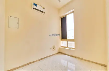 Apartment - 1 Bathroom for rent in Naif - Deira - Dubai