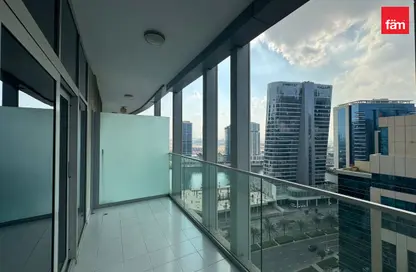 شقة - غرفة نوم - 2 حمامات للايجار في داماك ماجستين - الخليج التجاري - دبي