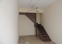 SHOP AVAILABLE FOR RENT NEAR ASTORIA HOTEL BUR DUBAI