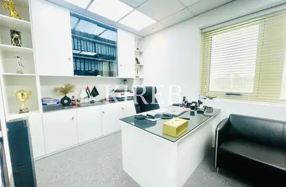 Office Space - Studio - 1 Bathroom for rent in The Light Tower - Arjan - Dubai