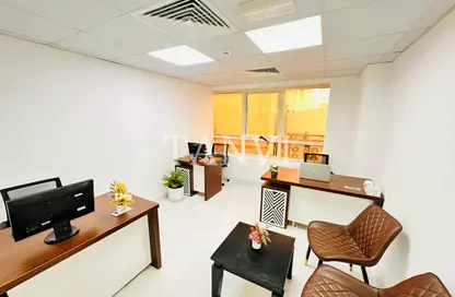 Office Space - Studio - 1 Bathroom for rent in Silver Home Building - Hor Al Anz - Deira - Dubai