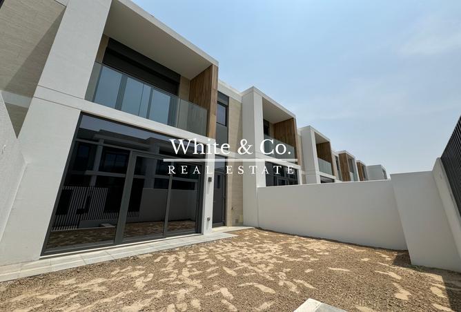15221368 - Property Main Image