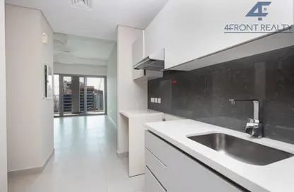 Apartment - Studio - 1 Bathroom for rent in SOL Avenue - Business Bay - Dubai