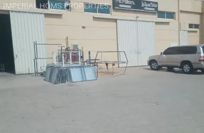 Warehouse - Studio - 1 Bathroom for rent in Umm Al Thuoob - Umm Al Quwain
