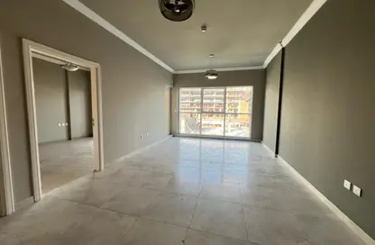 Apartment - 1 Bedroom - 2 Bathrooms for rent in Axis silver 1 - Dubai Silicon Oasis - Dubai