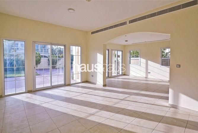 15351155 - Property Image 2
