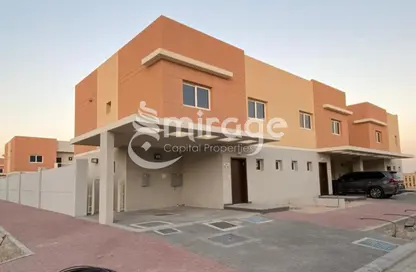 تاون هاوس - 3 غرف نوم - 3 حمامات للبيع في منازل الريف 2 - السمحة - أبوظبي