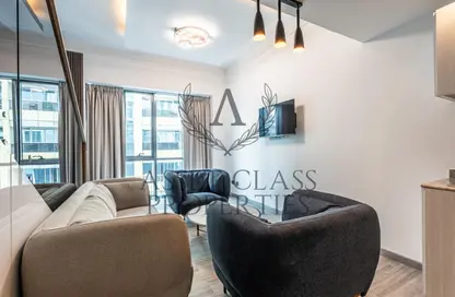 Apartment - 3 Bedrooms - 3 Bathrooms for sale in Boutique 7 - Barsha Heights (Tecom) - Dubai