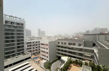 Apartment - Studio - 1 Bathroom for rent in Rokane G25 - Jumeirah Village Circle - Dubai
