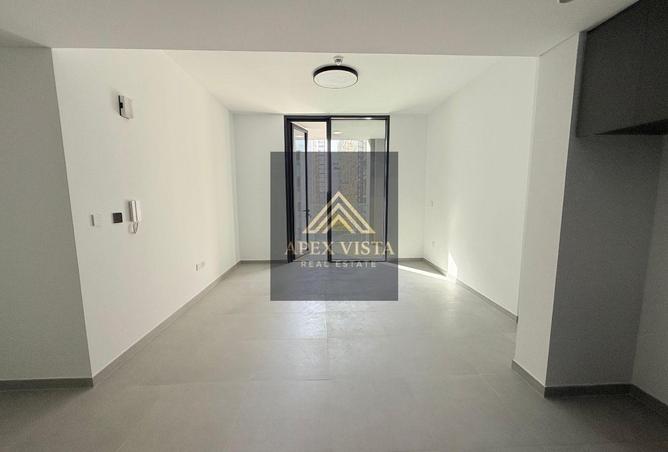 16035000 - Property Image 2