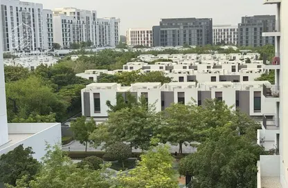 شقة - 2 غرف نوم - 3 حمامات للبيع في الطراز - حي نسيج - الجادة - الشارقة