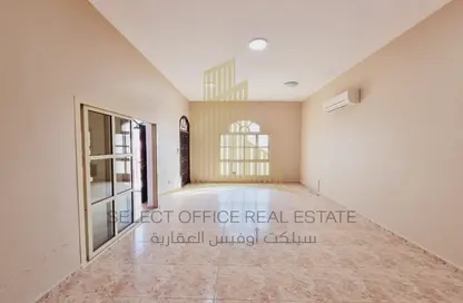 Empty Room image for: Villa - 5 Bedrooms - 5 Bathrooms for rent in Khalifa City A - Khalifa City - Abu Dhabi, Image 1