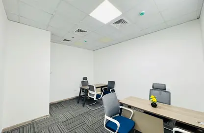 Business Centre - Studio - 7+ Bathrooms for rent in Leaders Building - Al Quoz 1 - Al Quoz - Dubai
