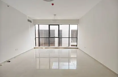 شقة - غرفة نوم - 2 حمامات للايجار في بناية مويليح 29 - مويلح - الشارقة