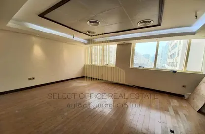 Empty Room image for: Office Space - Studio - 1 Bathroom for rent in Al Danah - Abu Dhabi, Image 1