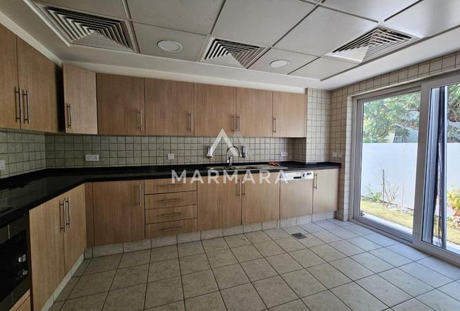 15797002 - Property Image 3