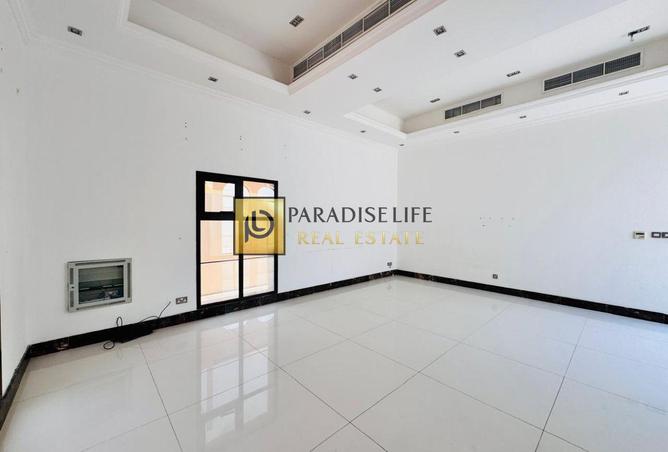 15042057 - Property Image 2