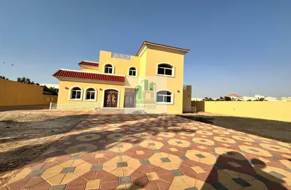 Villa - 5 Bedrooms for rent in Al Barsha 2 - Al Barsha - Dubai