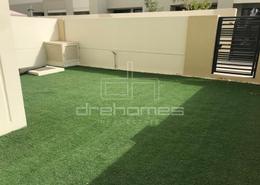 Garden image for: Townhouse - 3 bedrooms - 4 bathrooms for rent in Noor Townhouses - Town Square - Dubai, Image 1
