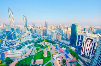 شقة - 4 غرف نوم - 5 حمامات للايجار في وايف تاور - شارع الكورنيش - أبوظبي