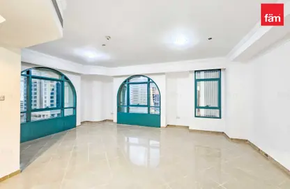 Apartment - 2 Bedrooms - 3 Bathrooms for rent in Marina Crown - Dubai Marina - Dubai