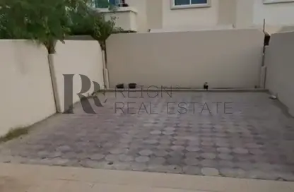 Villa - 2 Bedrooms - 3 Bathrooms for sale in Arabian Style - Al Reef Villas - Al Reef - Abu Dhabi