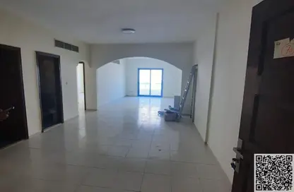 Apartment - 1 Bedroom - 2 Bathrooms for rent in Ajman Corniche Residences - Ajman Corniche Road - Ajman