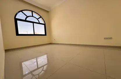 شقة - غرفة نوم - 1 حمام للايجار في مركز محمد بن زايد - مدينة محمد بن زايد - أبوظبي
