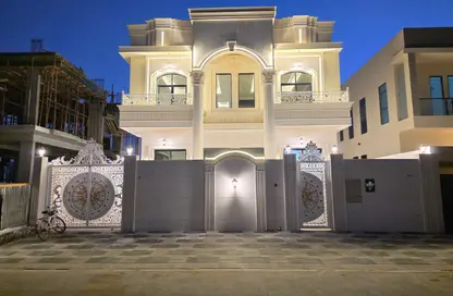 Villa - 5 Bedrooms - 7 Bathrooms for sale in Al Yasmeen 1 - Al Yasmeen - Ajman