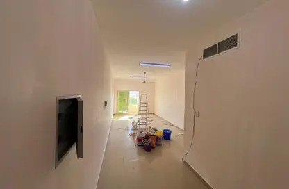 Apartment - 1 Bedroom - 1 Bathroom for rent in Al Rawda 2 Villas - Al Rawda 2 - Al Rawda - Ajman