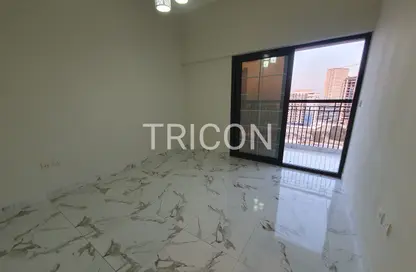 Apartment - 1 Bedroom - 2 Bathrooms for rent in Dubai Land Residence Complex - Dubai